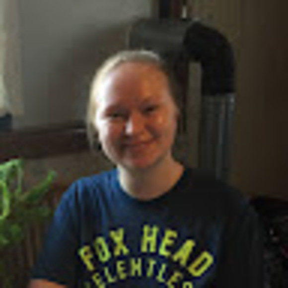 Meet your Posher, Chrystal - Picture 1 of 1